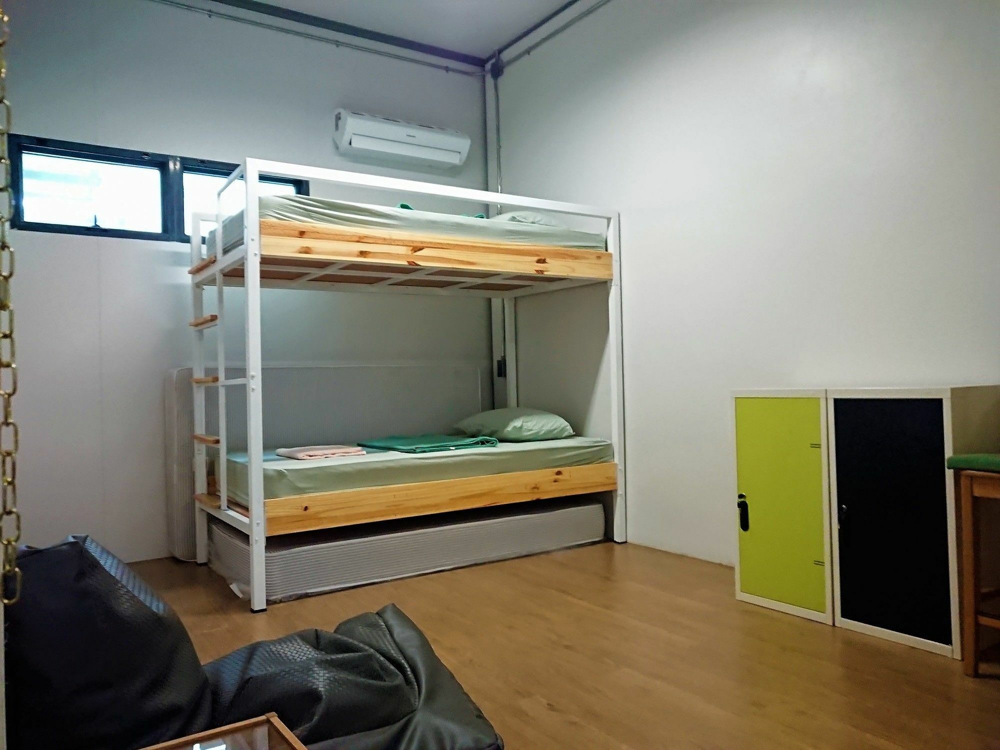 Hybrit Hostel&Cafe هات ياي المظهر الخارجي الصورة